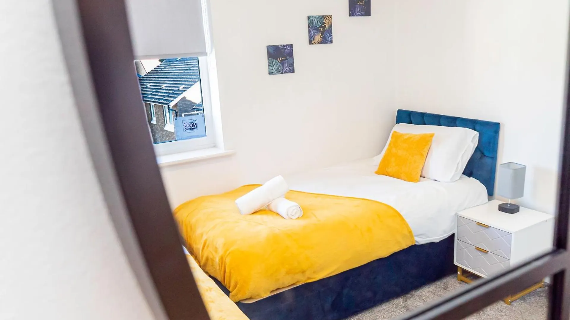 The Elms City Edge Stays With Parking! Contractors, Nhs, Professionals - Long Stay Savings! Cardiff